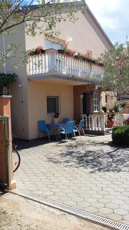 Apartments Kata Biograd Na Moru Luaran gambar