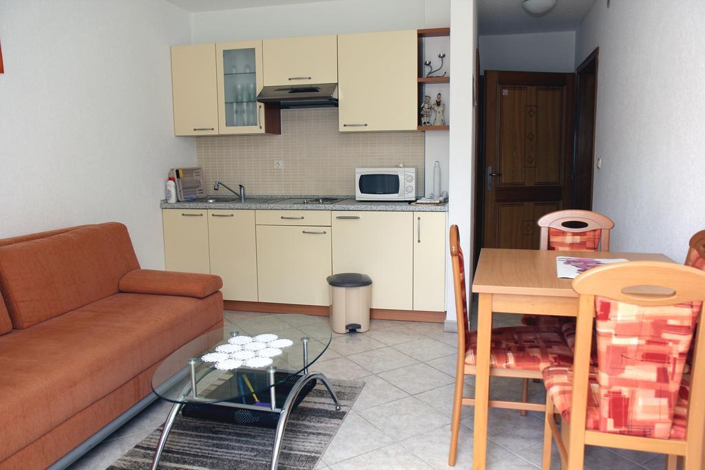 Apartments Kata Biograd Na Moru Luaran gambar